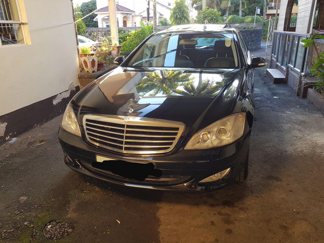 Mercedes-Benz S320 Li CDI in Mauritius