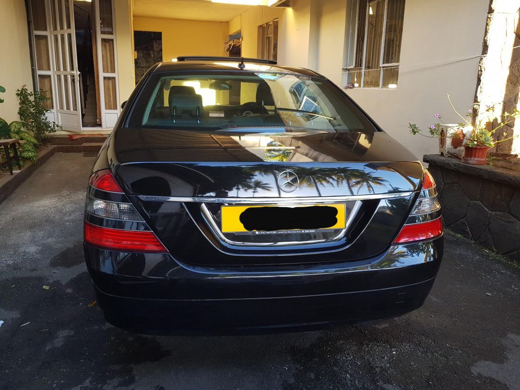 Mercedes-Benz S320 Li CDI in Mauritius