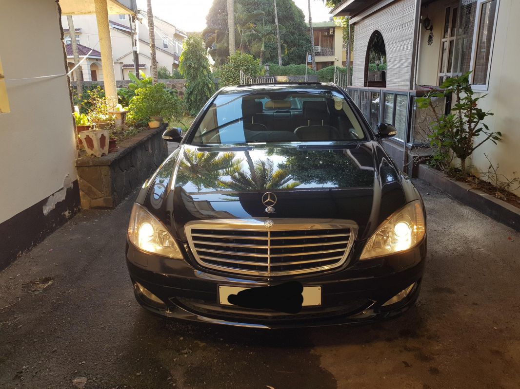 Mercedes-Benz S320 Li CDI in Mauritius