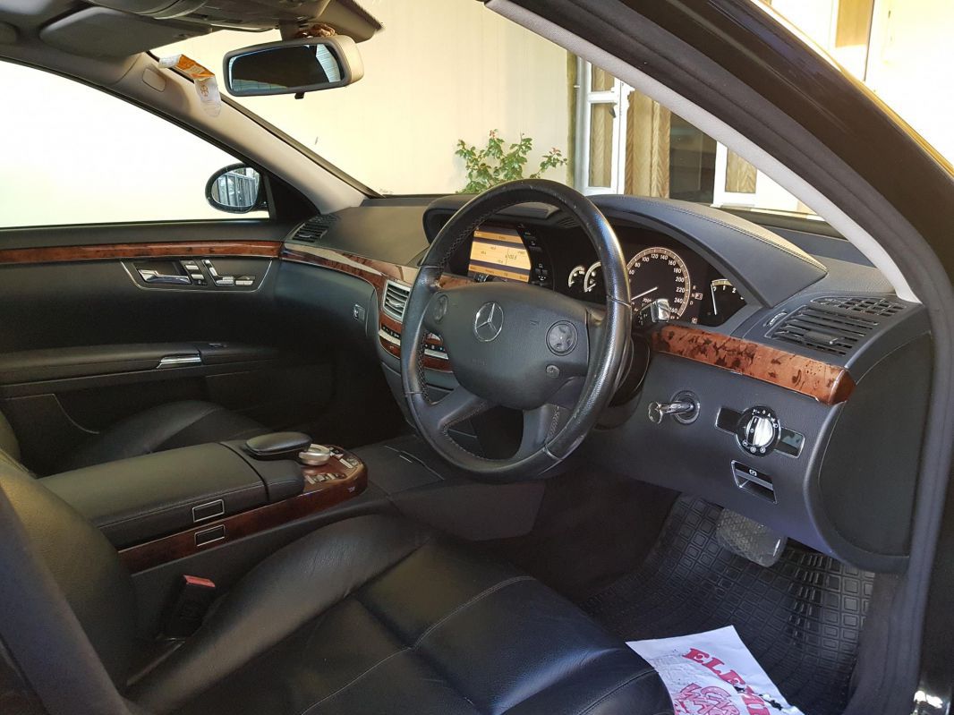 Mercedes-Benz S320 Li CDI in Mauritius