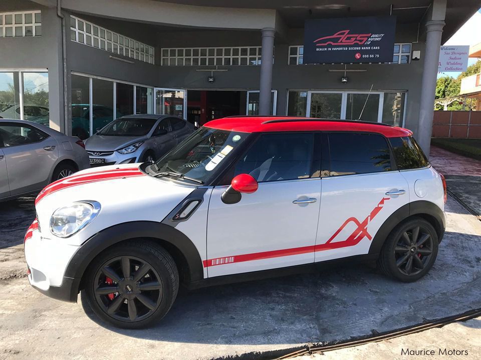 Mini COUNTRYMAN COOPER S 1.6T in Mauritius