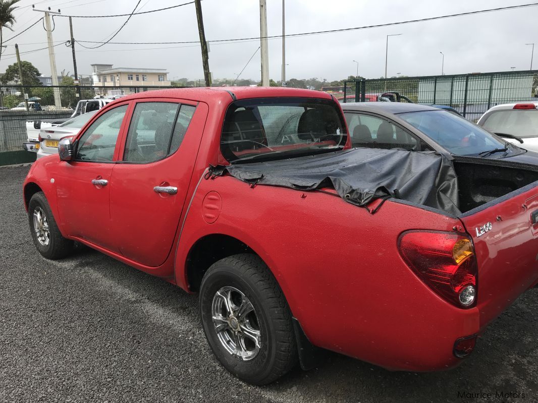 Mitsubishi L200 - RED in Mauritius