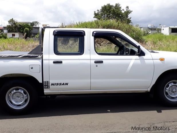 Nissan 4X2 in Mauritius