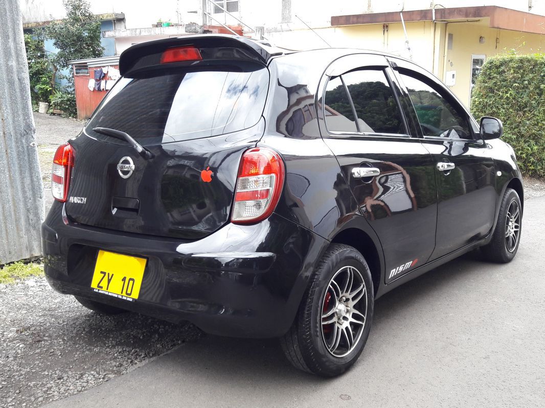 Nissan March AK13 in Mauritius