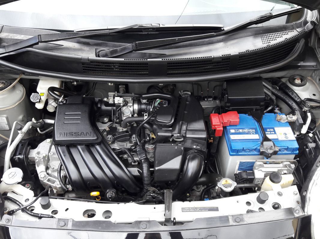 Nissan March AK13 in Mauritius