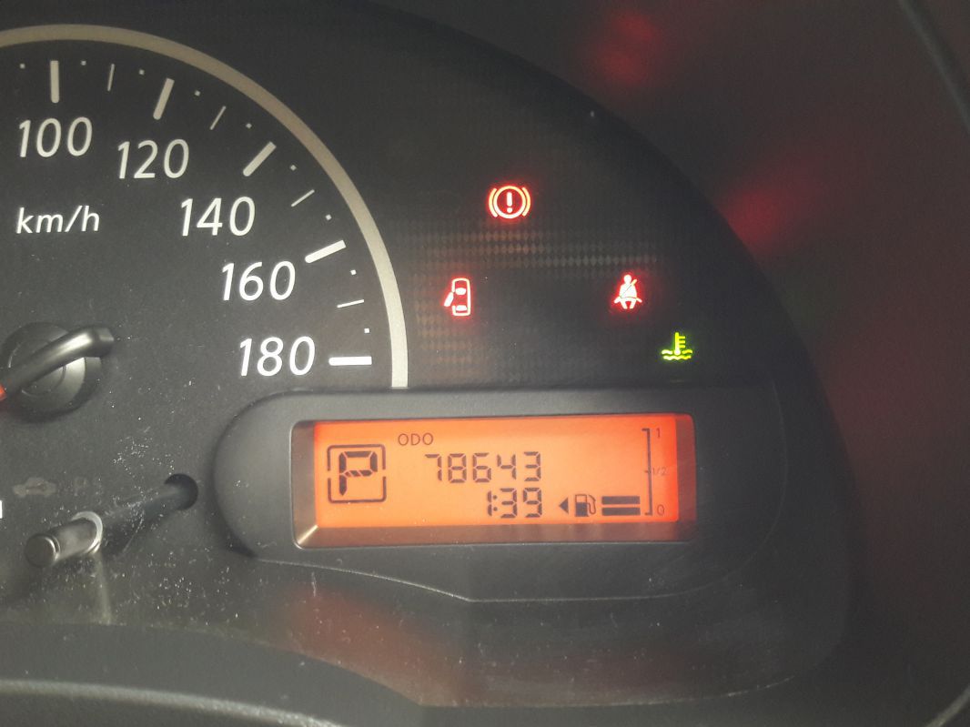 Nissan March AK13 in Mauritius