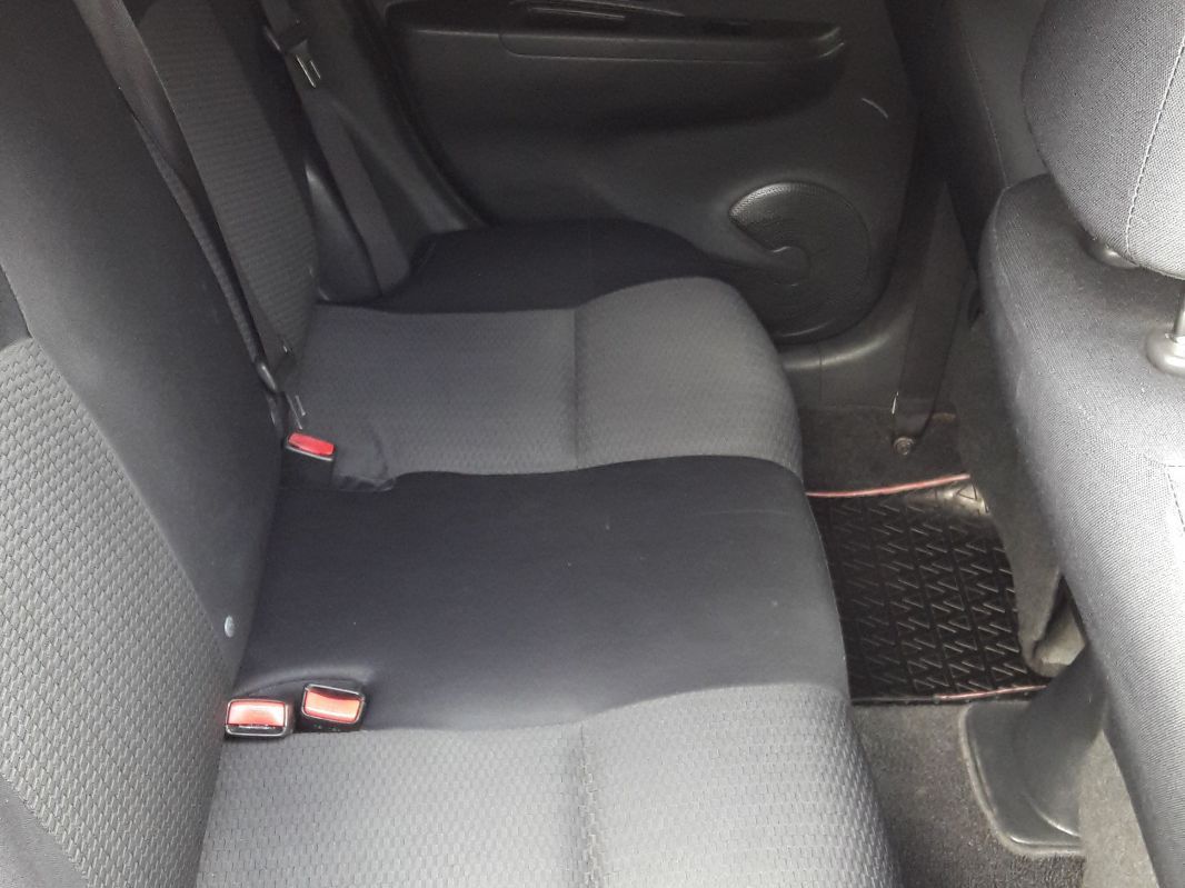 Nissan March AK13 in Mauritius