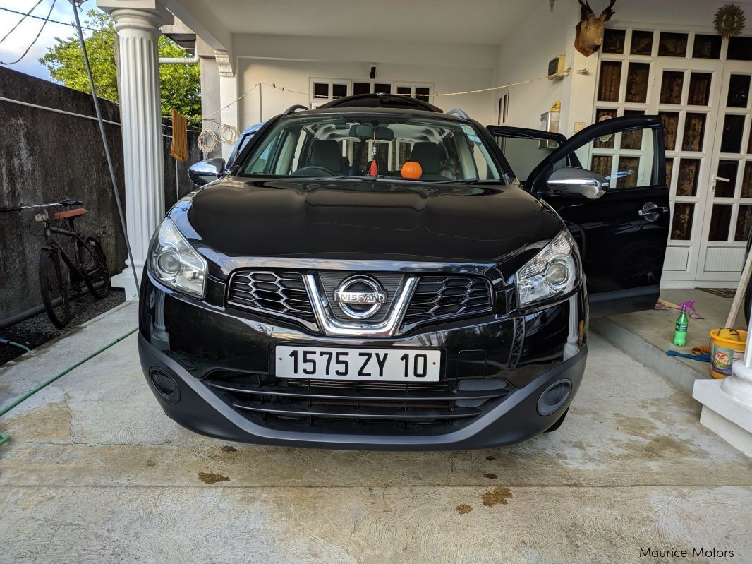 Nissan Qashqai +2 in Mauritius