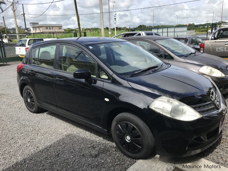 Nissan TIIDA - AUTOMATIC - BLACK in Mauritius