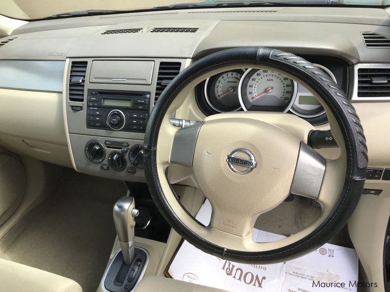 Nissan TIIDA - AUTOMATIC - BLACK in Mauritius