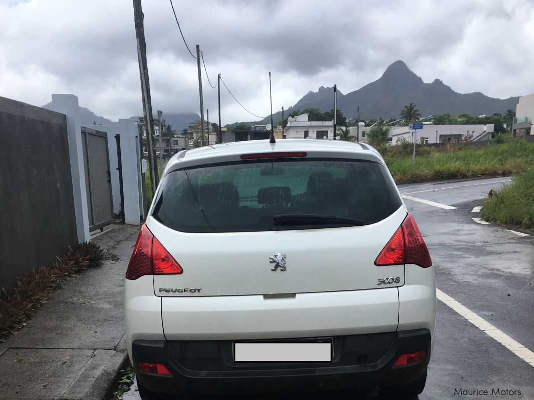 Peugeot 3009 in Mauritius