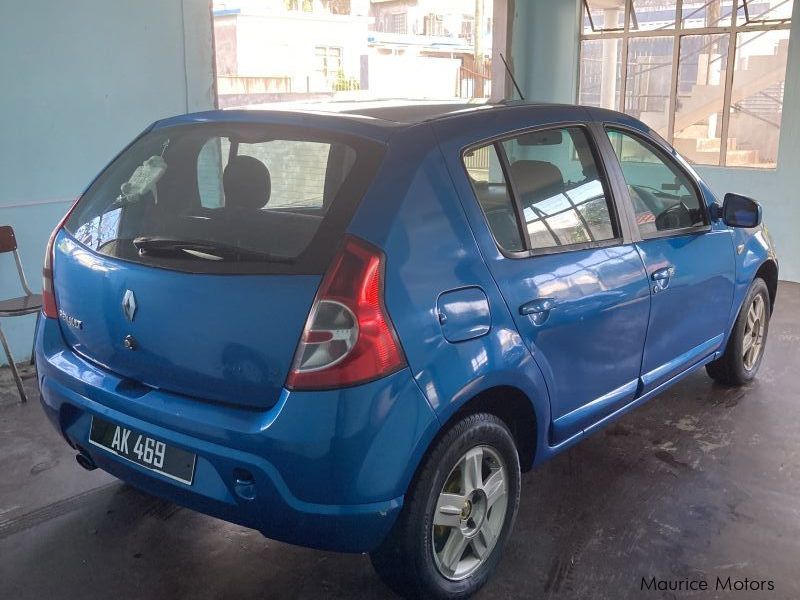 Used Renault Sandero 2010 Sandero for sale Saint Pierre Renault
