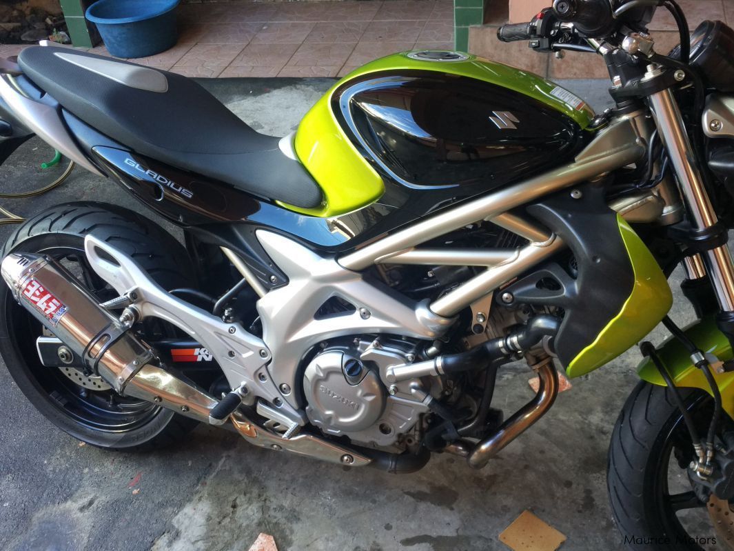 Suzuki Gladius (SFV650) in Mauritius