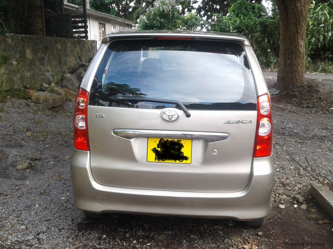 Toyota Avanza in Mauritius