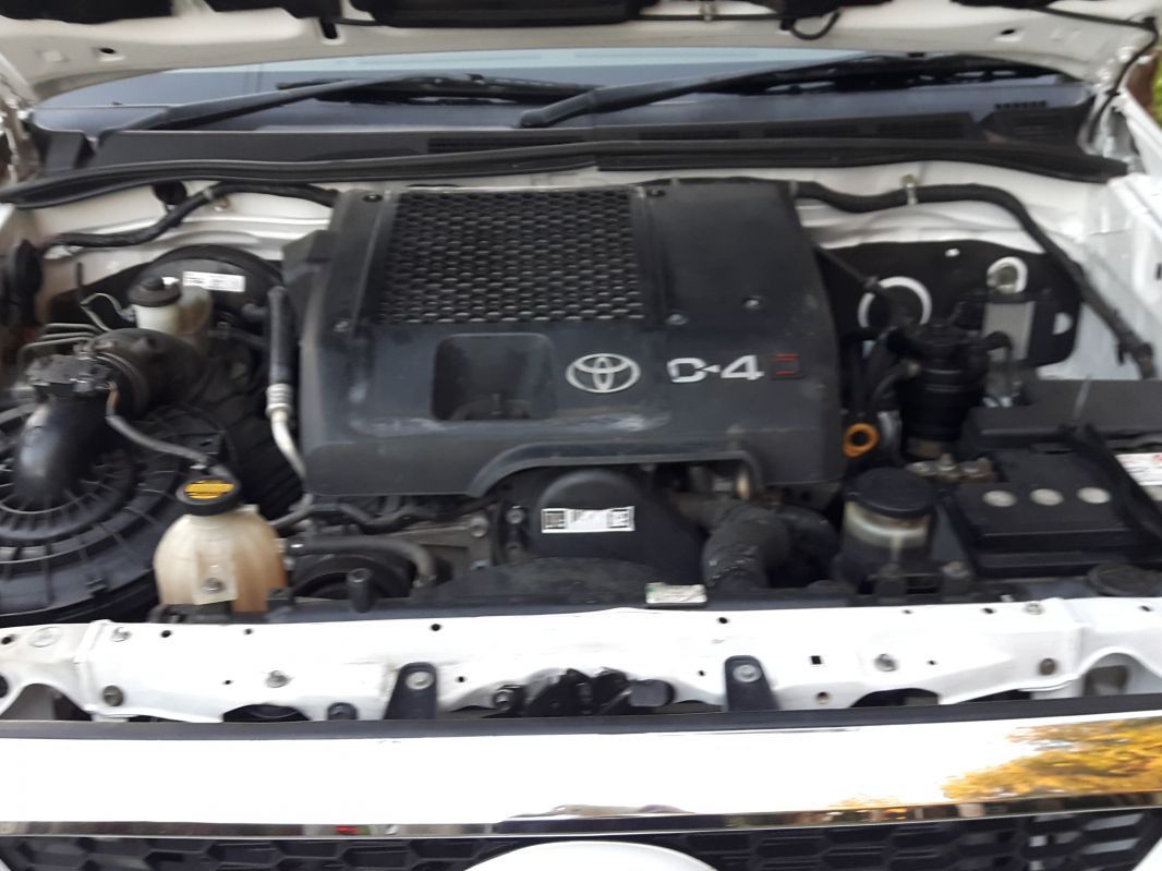 Toyota Hilux 4X4 Raider 3.0 D4D in Mauritius