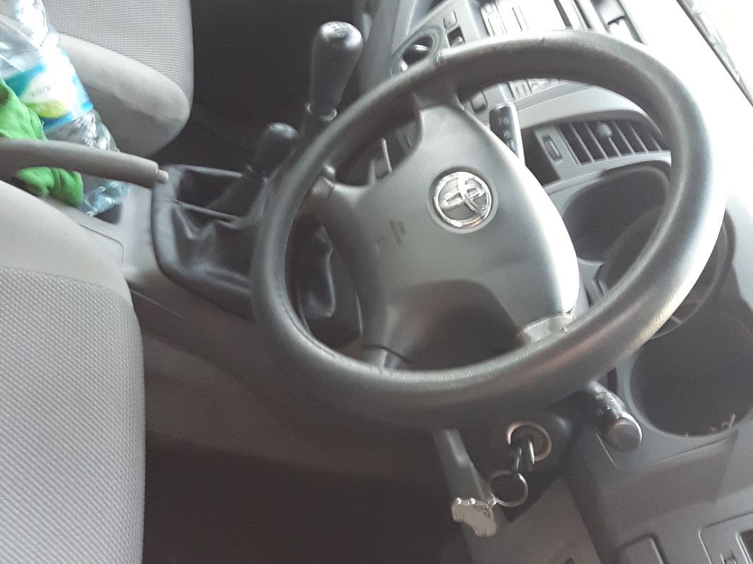 Toyota Hilux 4X4 Raider 3.0 D4D in Mauritius