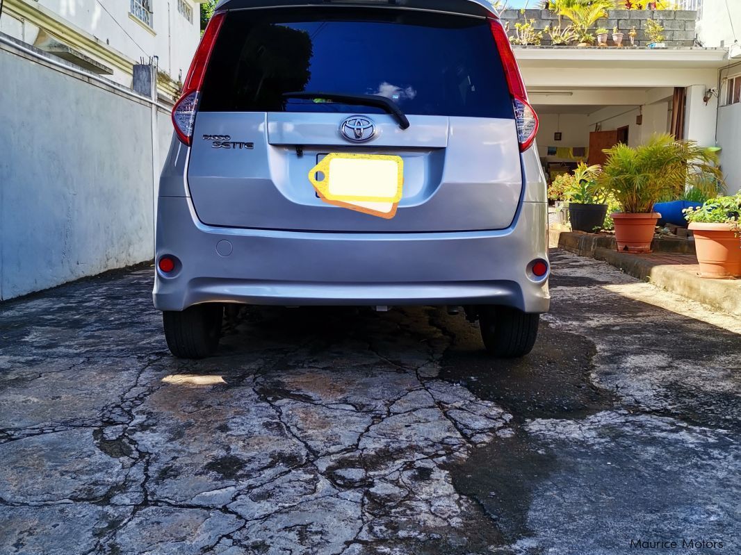 Toyota Passo Sette in Mauritius