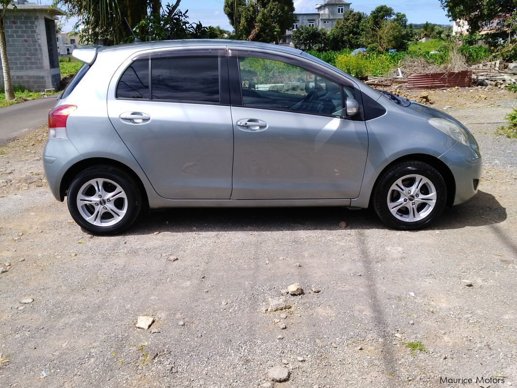 Toyota Vitz 1300cc in Mauritius