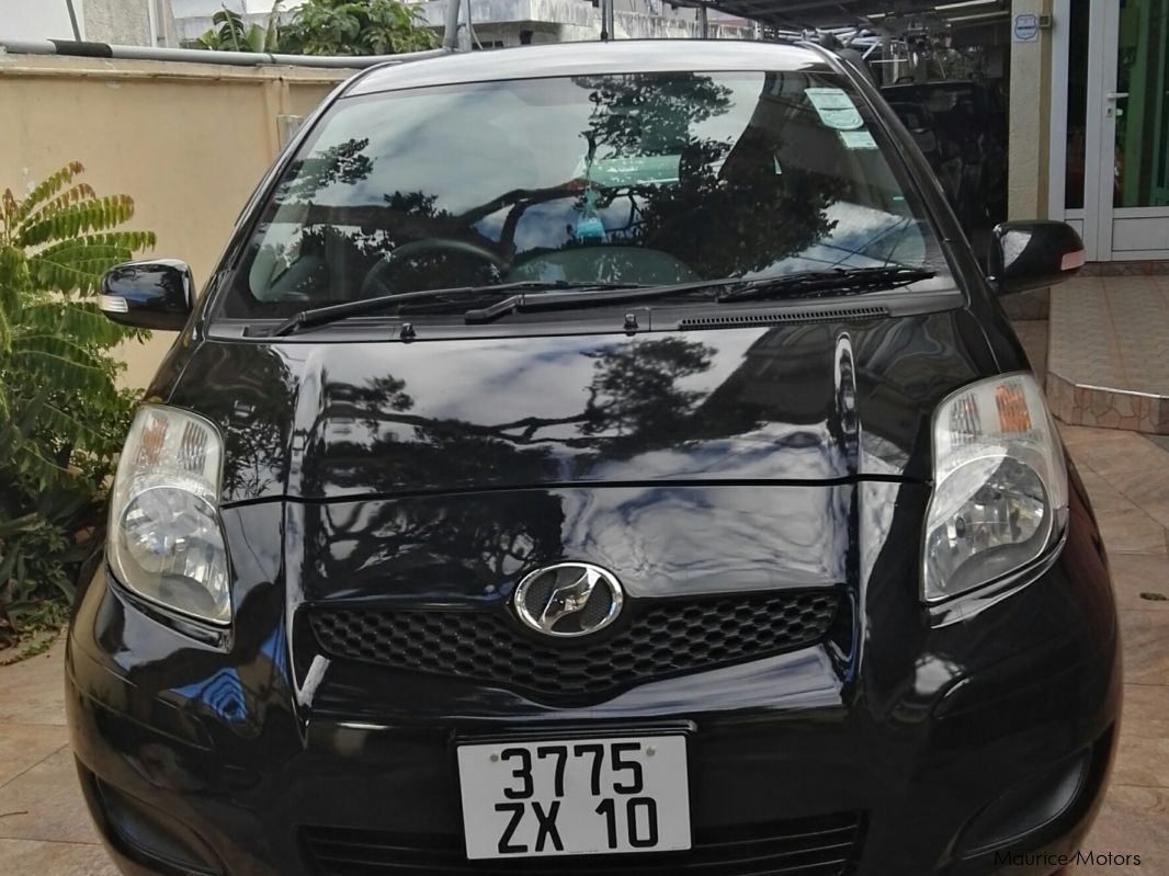 Toyota Vitz in Mauritius