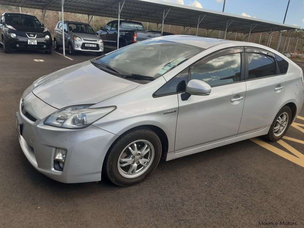 Toyota prius in Mauritius