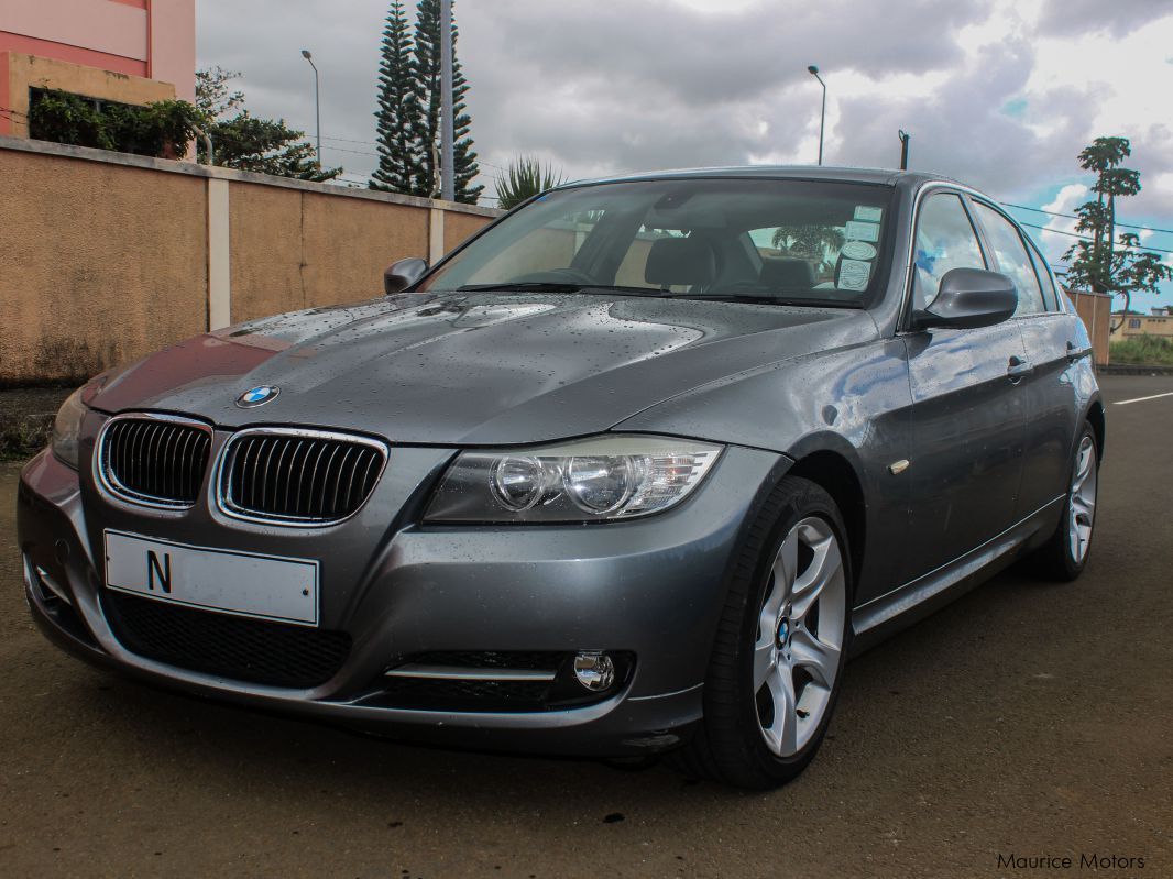 BMW 320i in Mauritius