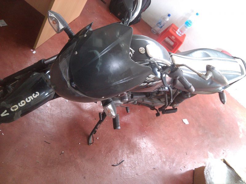 Bajaj XCD 125 DTS-i in Mauritius