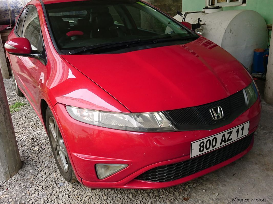 Honda Civic FK1 in Mauritius