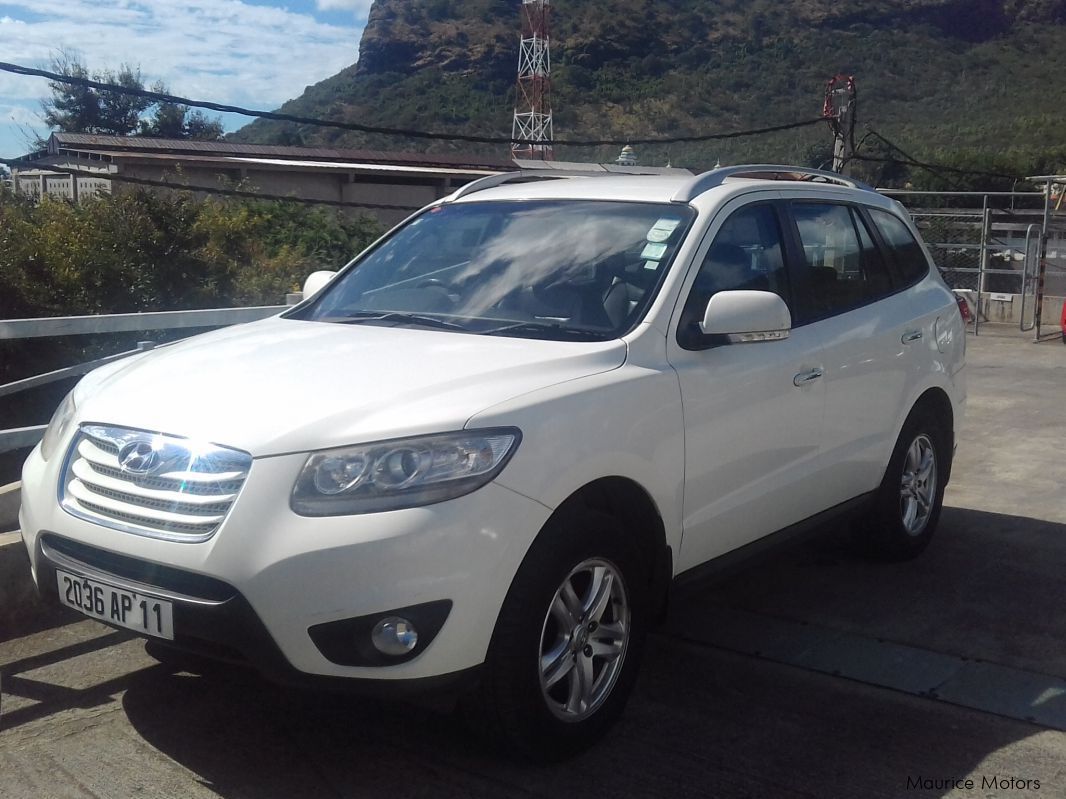 Hyundai Santa Fe in Mauritius