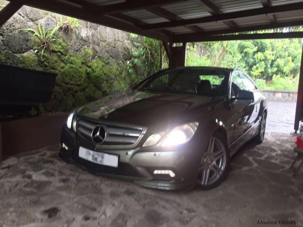Mercedes-Benz E250 CGI in Mauritius