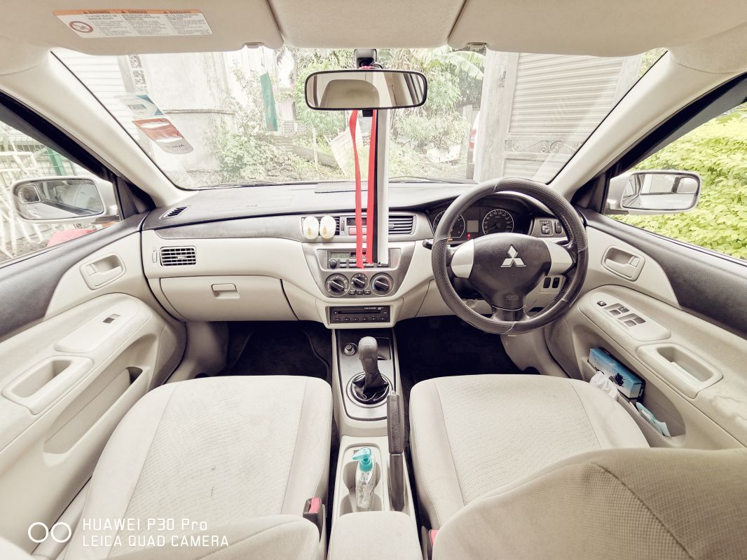 Mitsubishi Lancer GLX in Mauritius