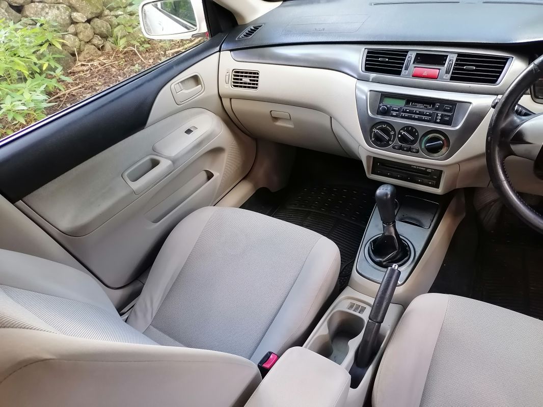 Mitsubishi Lancer Glx in Mauritius