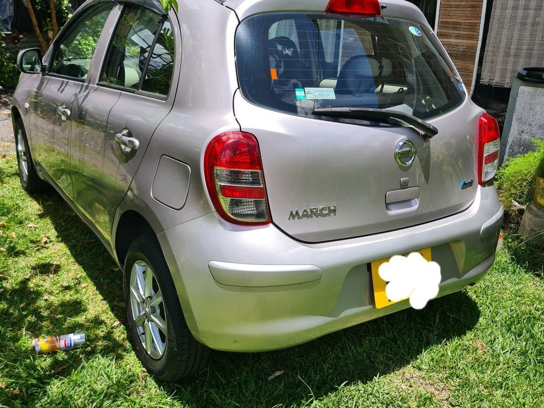 Nissan March AK13 in Mauritius
