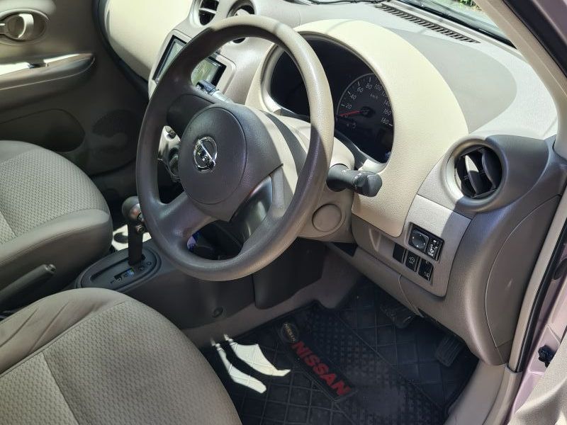 Nissan March AK13 in Mauritius