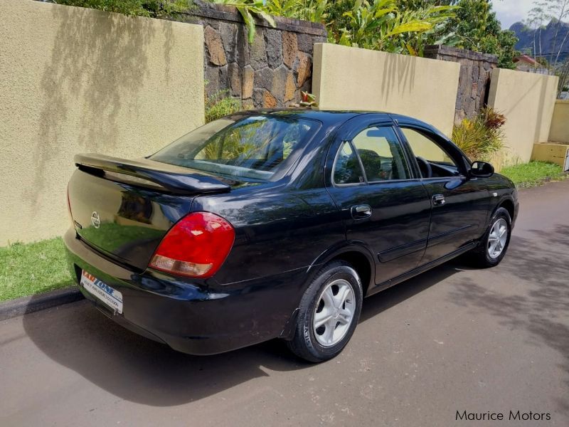 Nissan Sunny N18 in Mauritius
