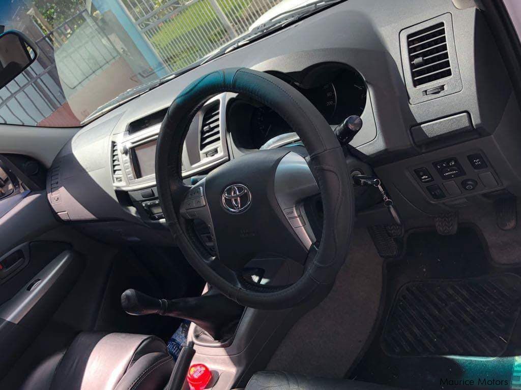 Toyota Hilux 3.0 D4D in Mauritius
