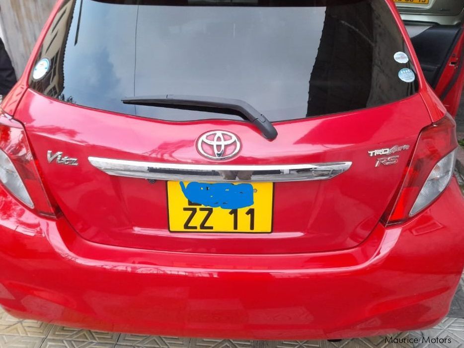 Toyota vitz in Mauritius