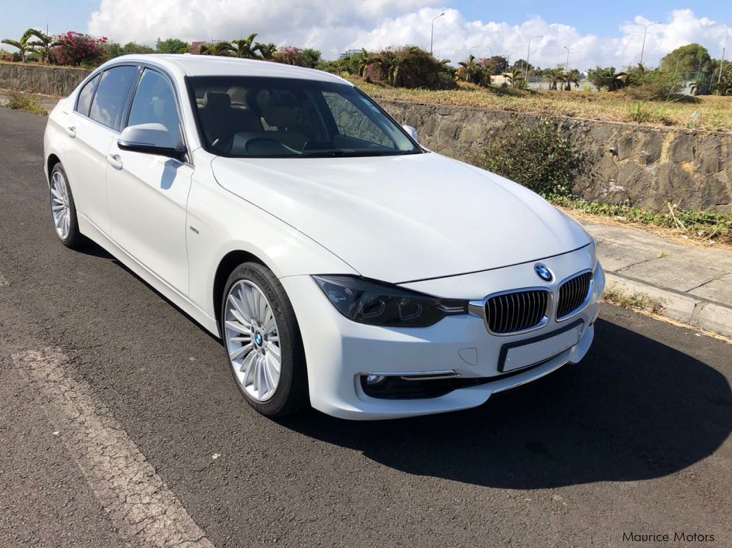 BMW 320i F30 in Mauritius