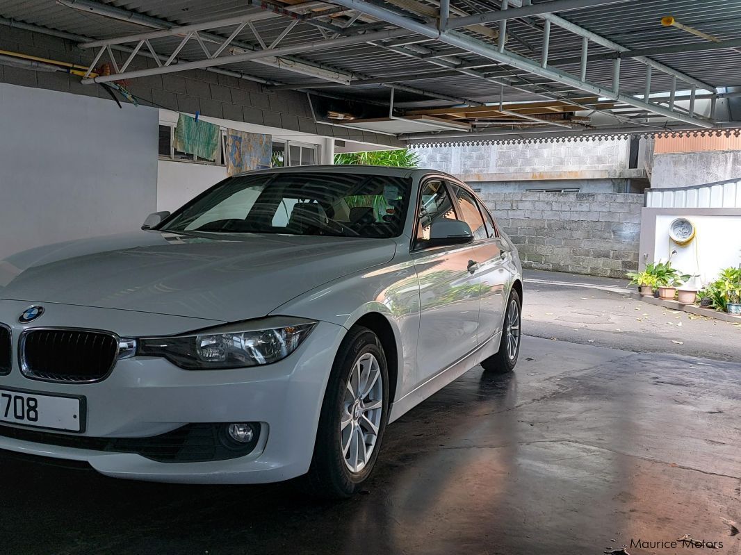 BMW 320i in Mauritius