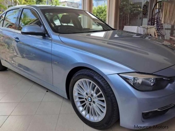 BMW 320i in Mauritius