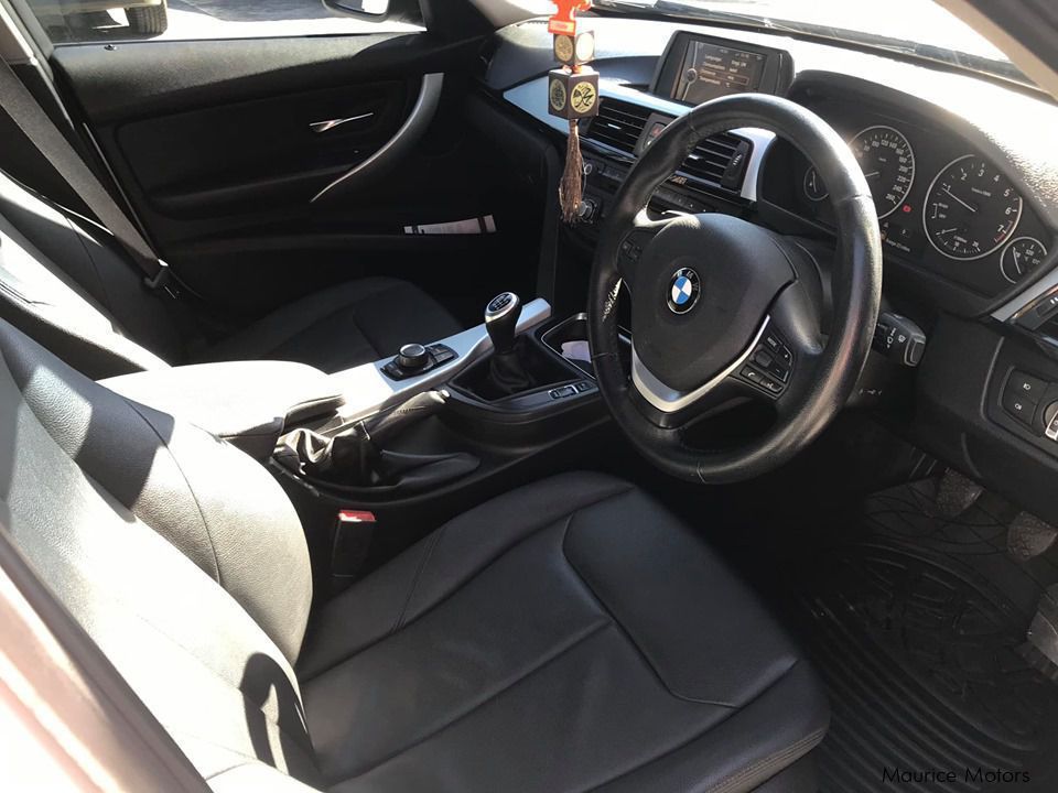 BMW 328i F30 SPORT PACK MANUAL in Mauritius