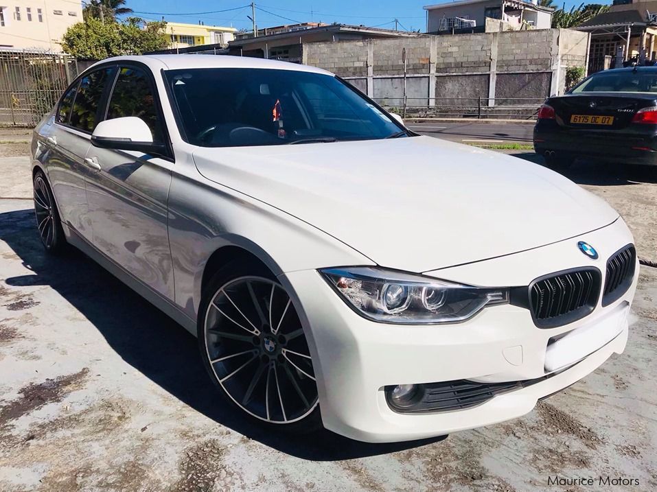 BMW 328i F30 SPORT PACK MANUAL in Mauritius