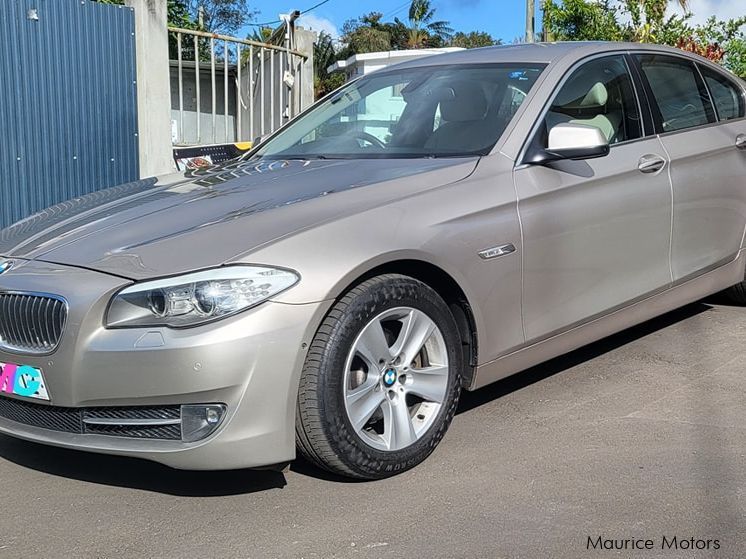 BMW 528 i in Mauritius