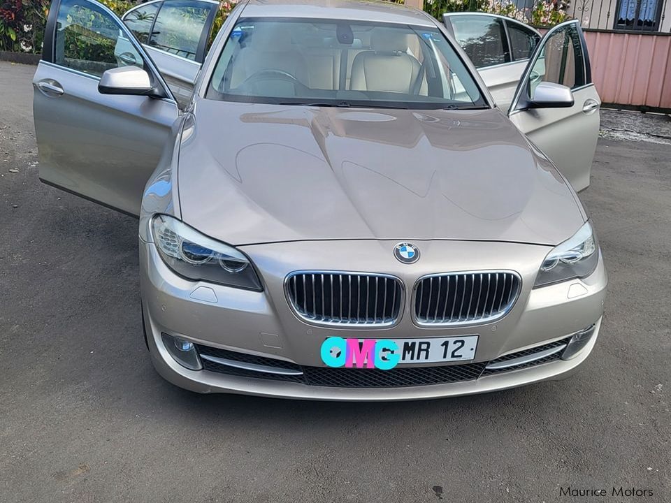 BMW 528 i in Mauritius