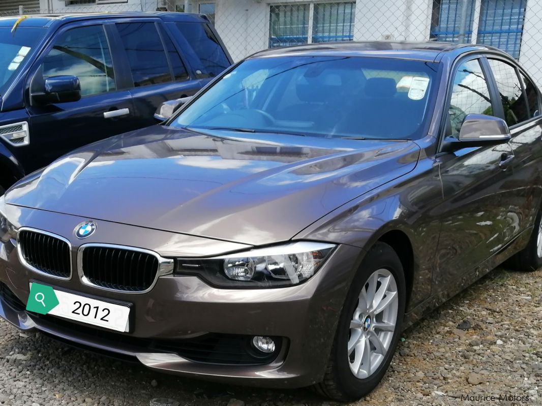 BMW F30 320i in Mauritius