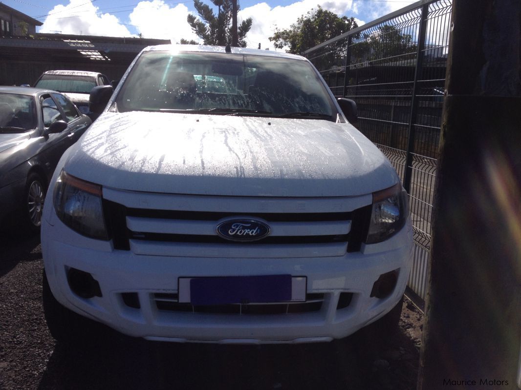Ford RANGER 2.2 TURBO 6SPD 4X4 in Mauritius