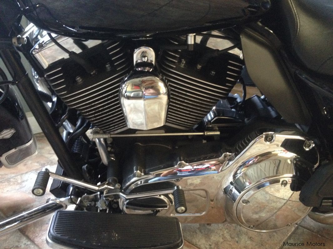 Harley-Davidson ROAD KING in Mauritius