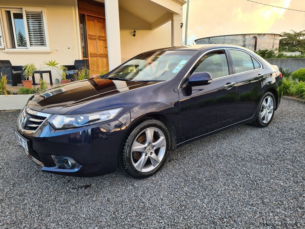 Honda Accord in Mauritius