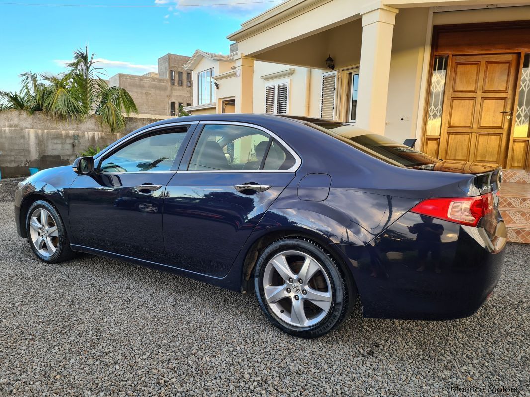 Honda Accord in Mauritius