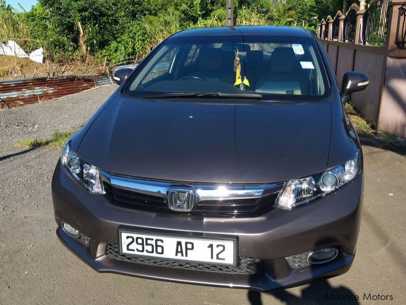 Honda Civic vxi in Mauritius
