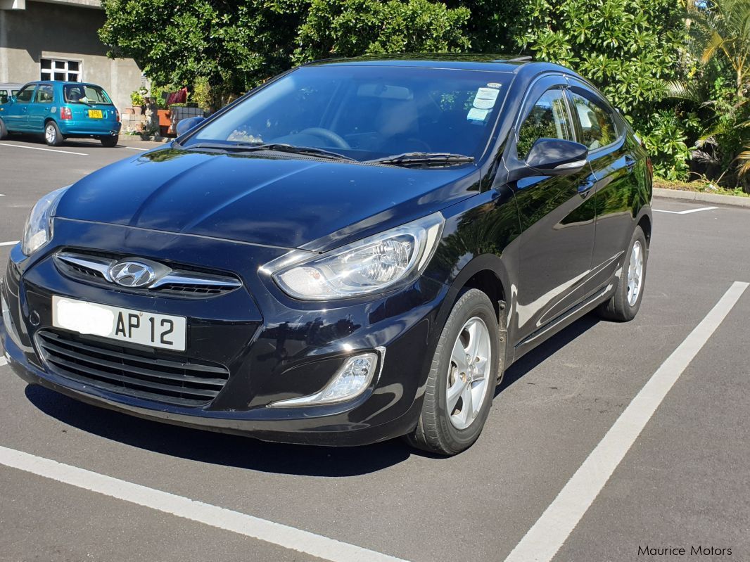 Used Hyundai Accent blue | 2012 Accent blue for sale | Vacoas Hyundai